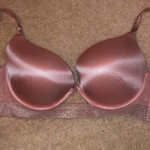 Victoria’s Secret Very Sexy Push up Champagne Bra